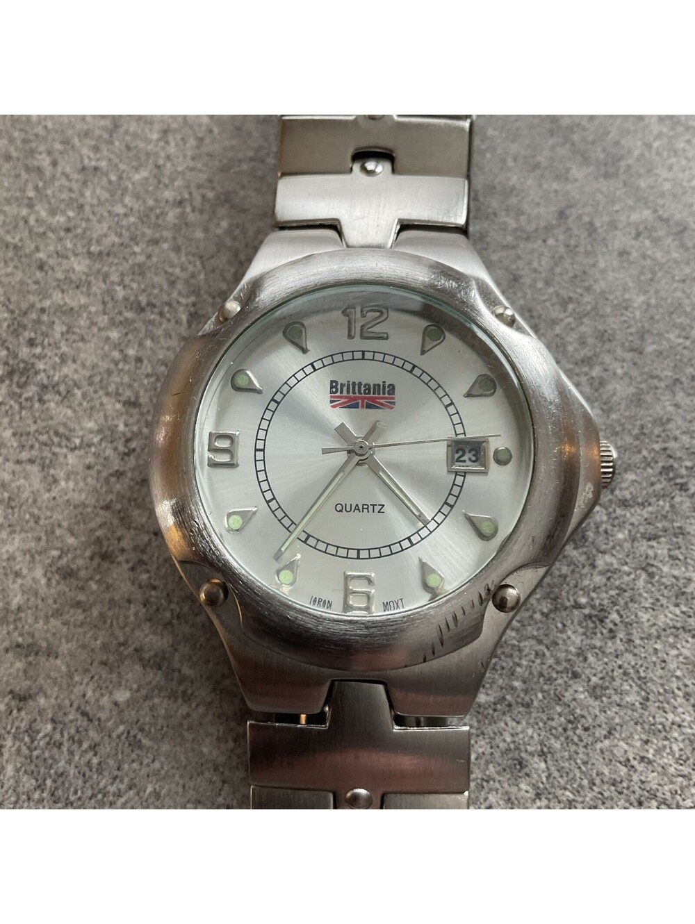 Vntg Brittania Mens Watch 40mm Stainless Steel Case & Band W/Date Indicator A14